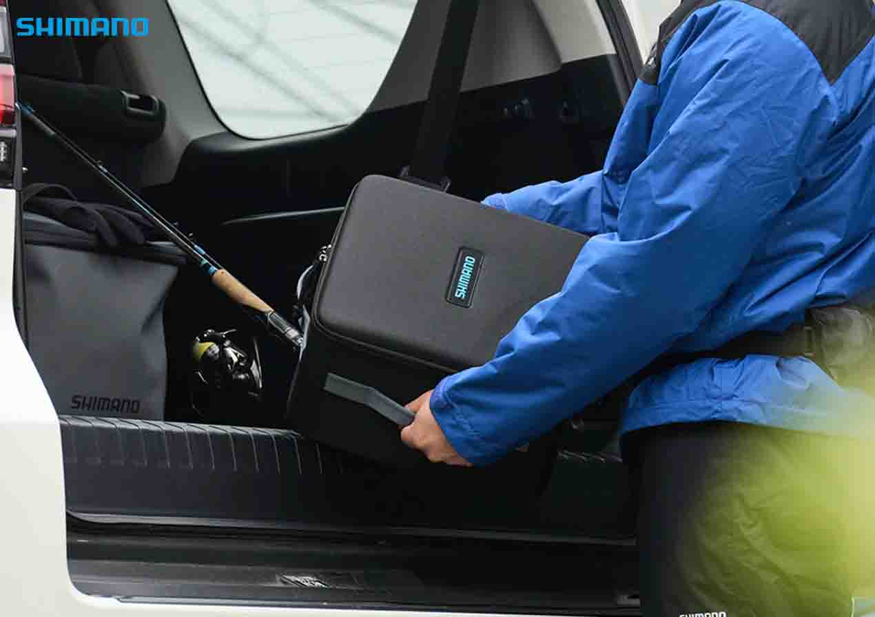 遠征などの持ち運びでも安心！最大サイズは10000番サイズが7台も収納