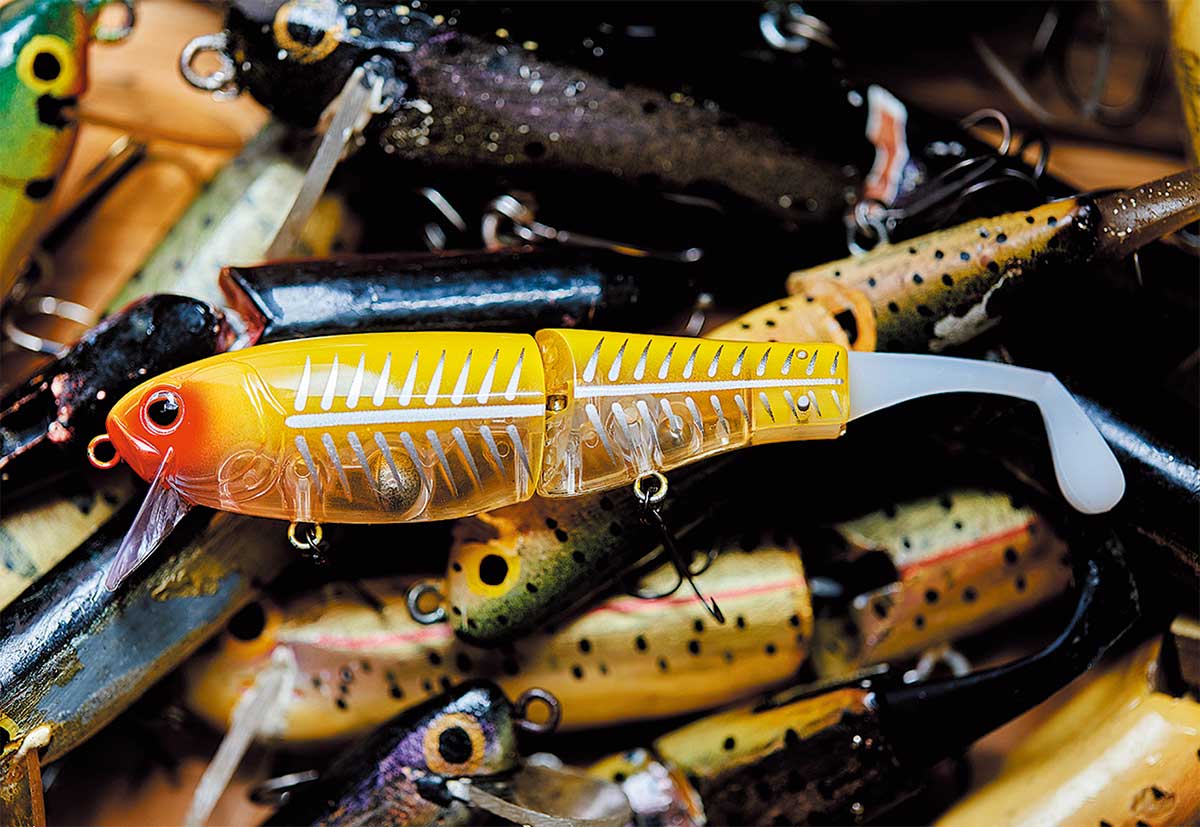 水を絶妙に逃がす「揺らぎ」系サーフェイスベイト「アヴィック7